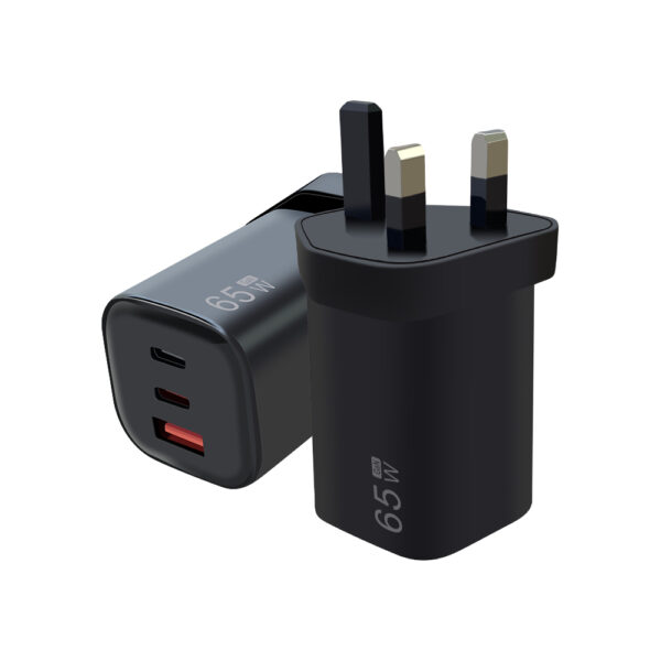 65W 3- Port Fast Charging Charger - Image 6