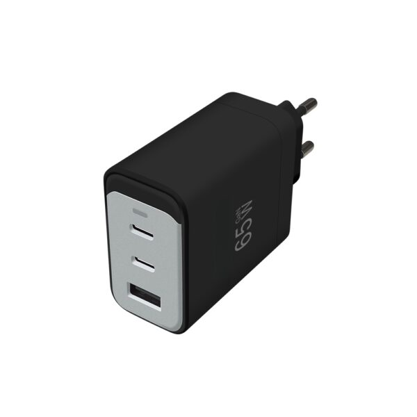 65W 3- Port Fast Charging Charger - Image 7