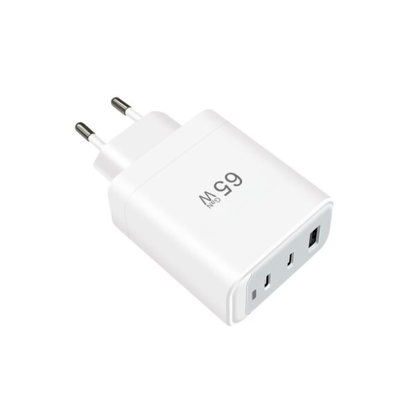 65W 3- Port Fast Charging Charger - Image 4